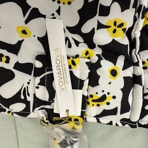 New Vovarova by sonore de toot tote bag